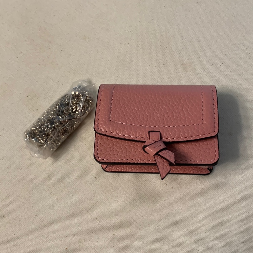 kate spade AirPods Pro case